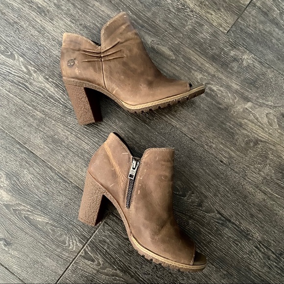 Timberland ’Glancy’ Ruched Peep Toe Boots - Picture 11 of 15